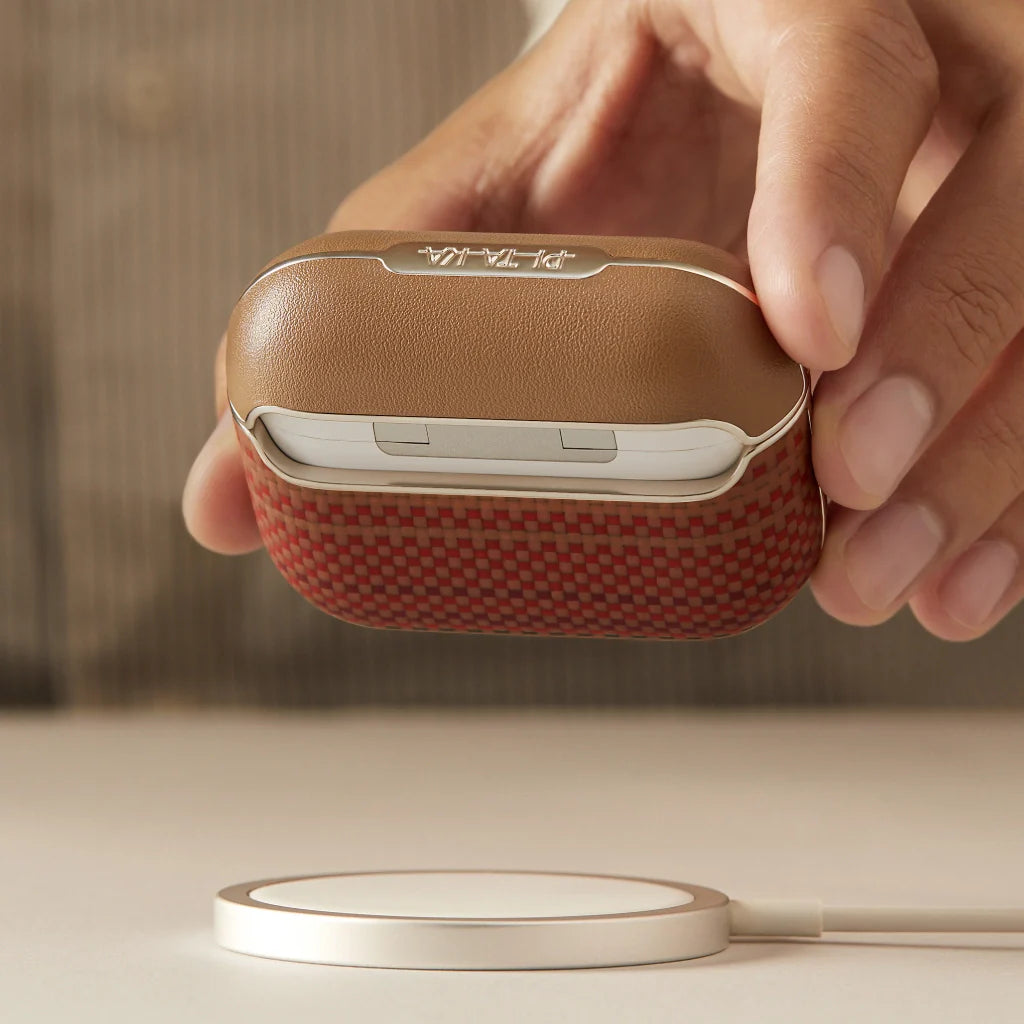 غلاف ألياف الأراميد من بيتاكا لآيربودز برو 3 / آيربودز برو 2 / آيربودز 4