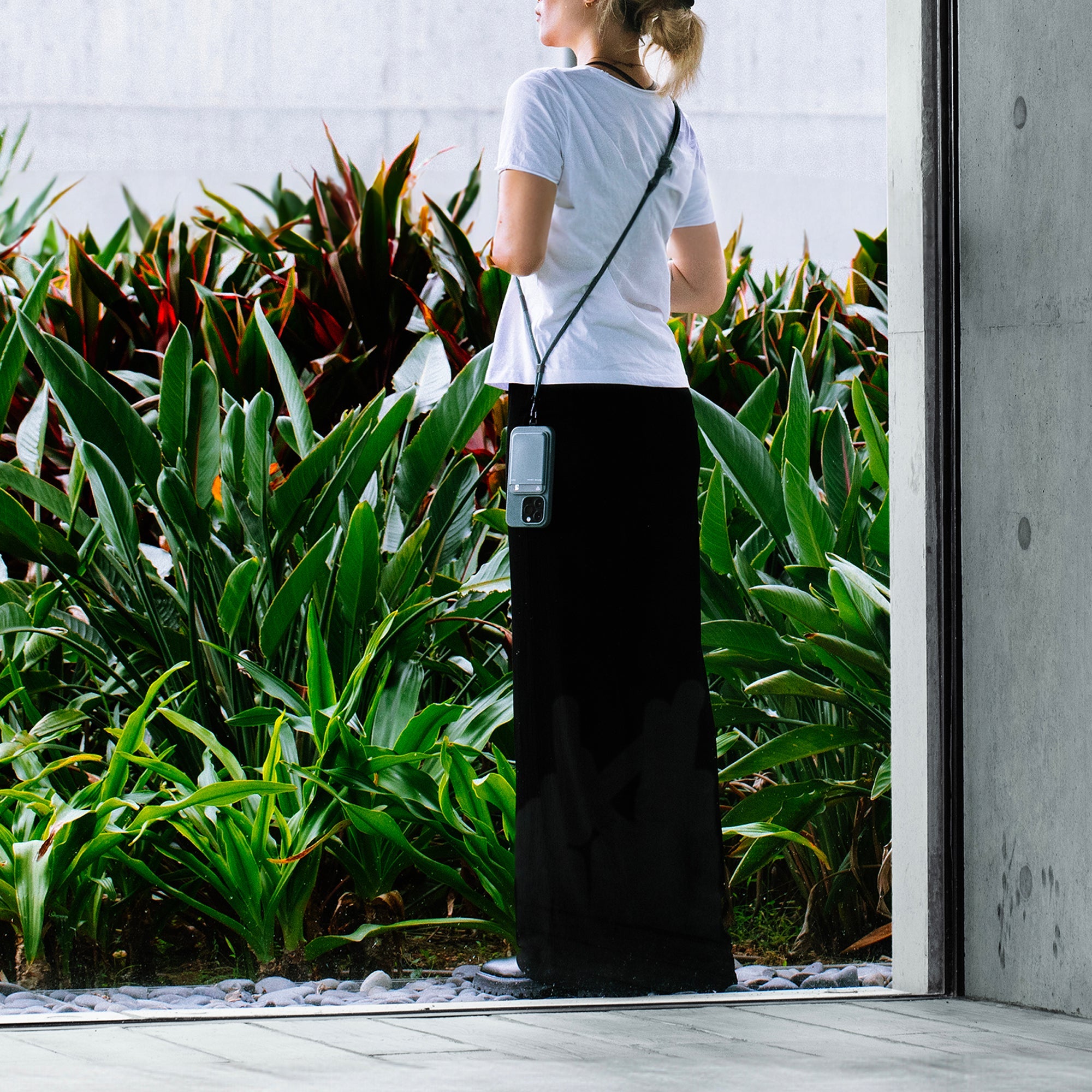 حقيبة Native Union City Sling