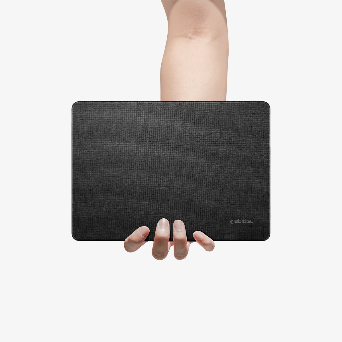 غلاف سبجن أوربان فيت لماك بوك إير 15" / 13" (M4 / M3 / M2)