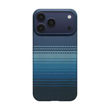 غلاف بيتاكا فائق النحافة (مع بيتا تاب) لجهاز آيفون 17 برو