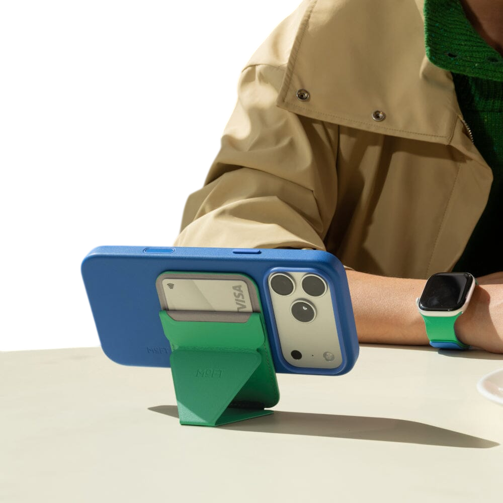 Moft Snap-on Phone Stand & Wallet MOVAS™  - MagSafe Compatible