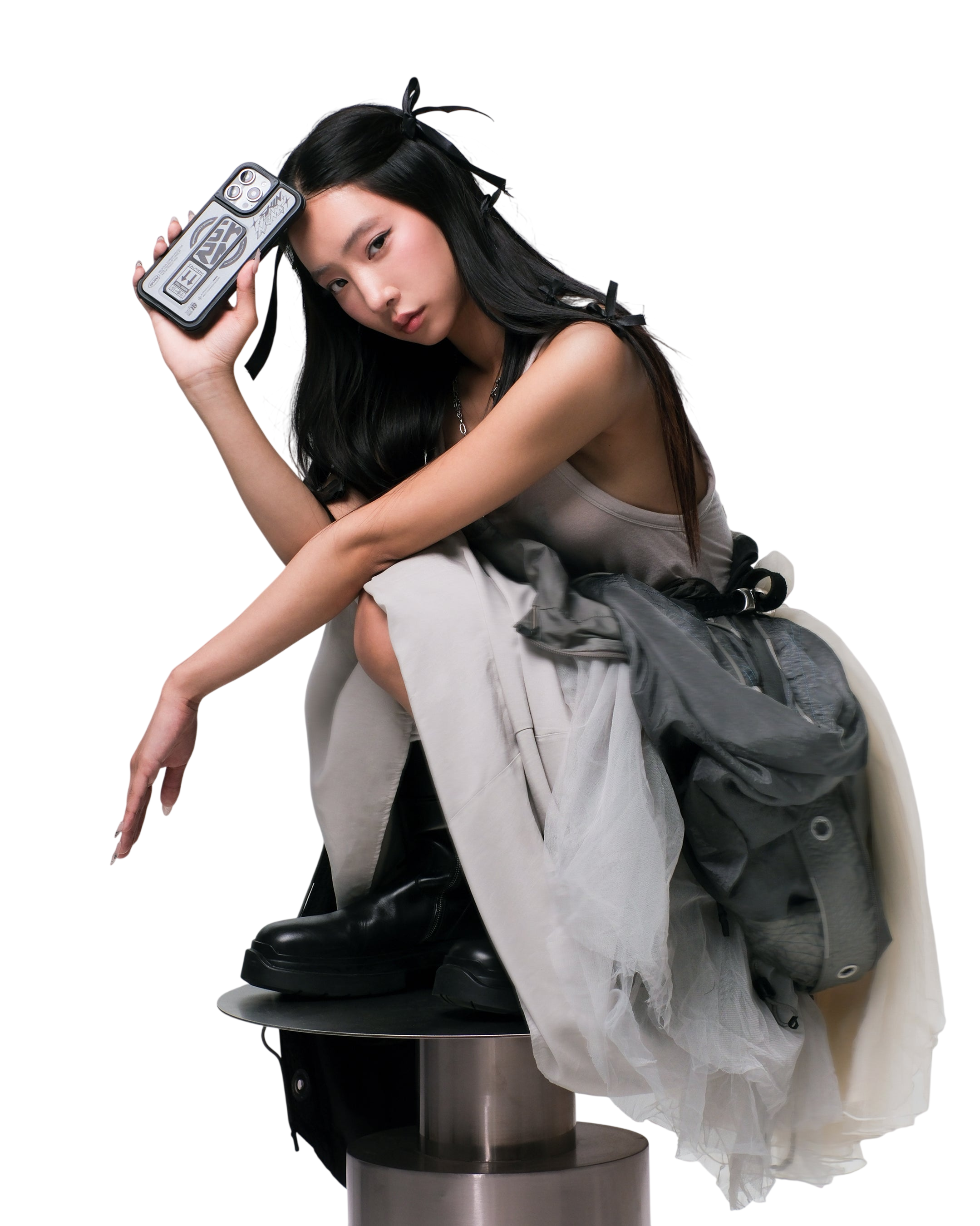 Skinarma KIRA KOBAI حافظة Mag-Charge مع حامل لهاتف iPhone 16 Pro