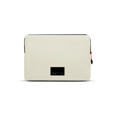 غطاء Native Union Ultralight لجهاز MacBook Pro مقاس 14"