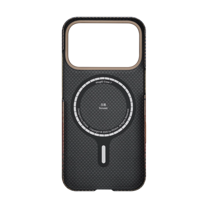 غلاف بيتاكا فائق النحافة (مع بيتا تاب) لجهاز آيفون 17 برو