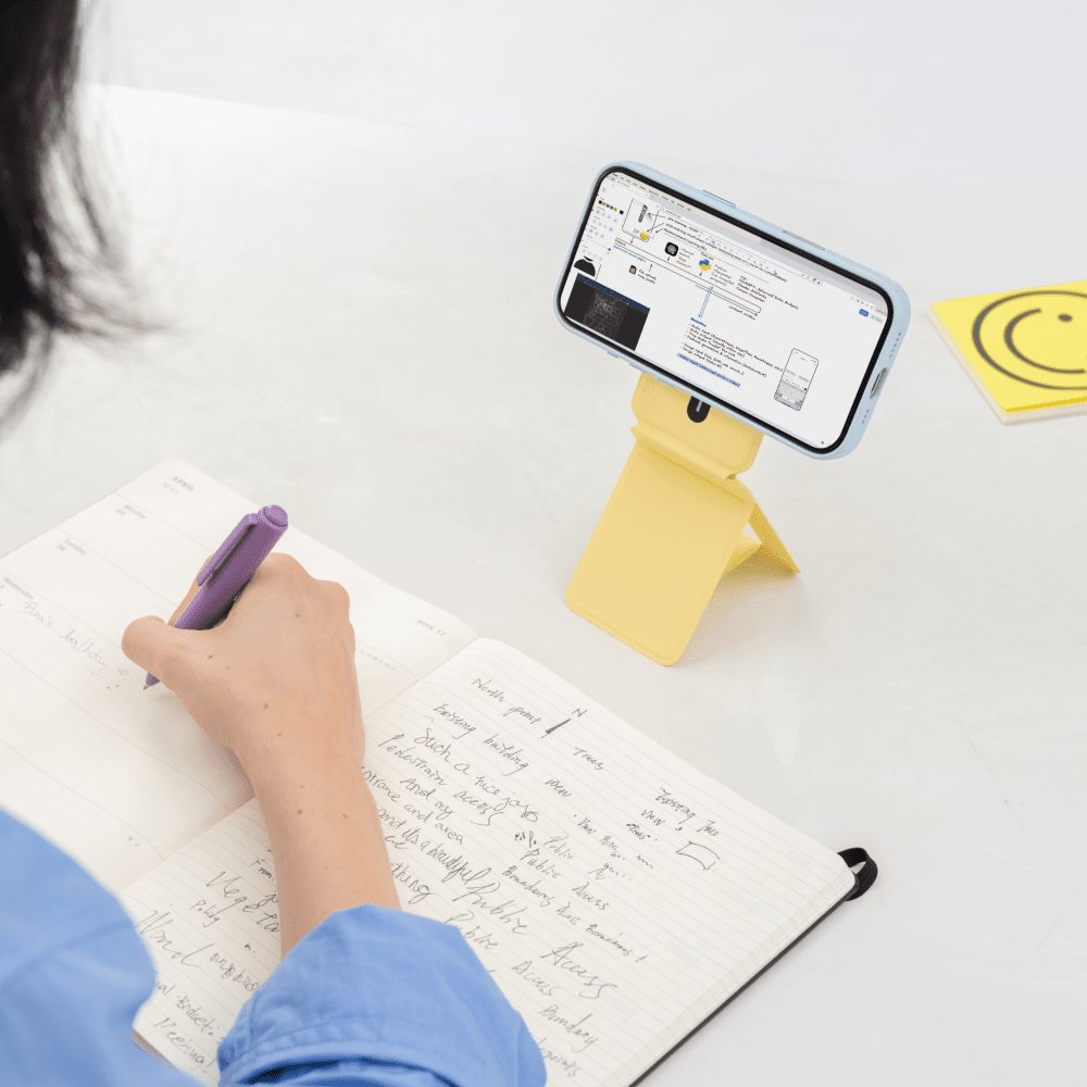 Moft Snap Phone Tripod Stand MOVAS™ - MagSafe Compatible